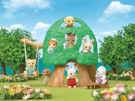 Calico Critters Baby Tree House, Collectible Toys