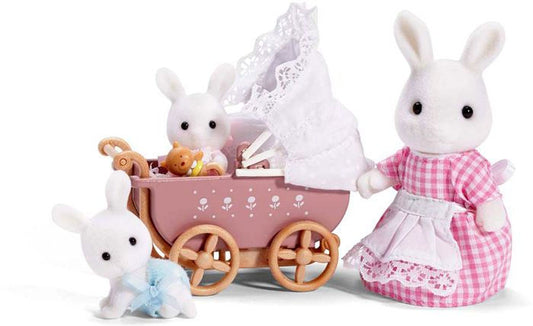 Calico Critters Connor & Kerri’s Carriage Ride - Enchanting Adventures Await with This Adorable Doll Playset