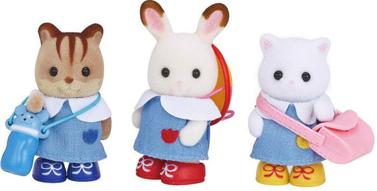 [Pre Order] Calico Critters Nursery Friends, Set of 3 Collectible Doll Figures in Nursery School Outfits