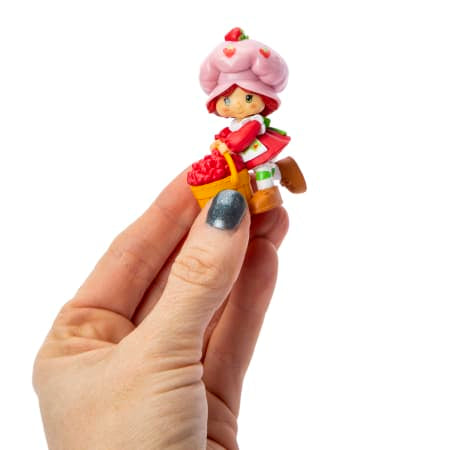 The World Of Strawberry Shortcake™ Cheebee Figures