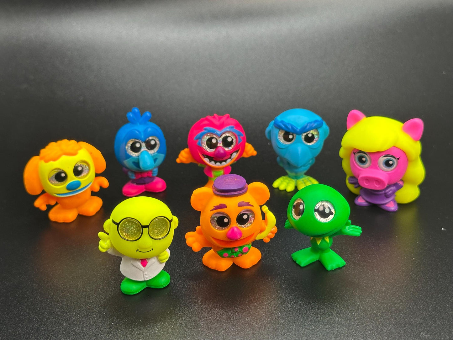 Disney Doorables Blacklight Muppets Mini Peek *Choose Your Figure*